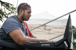 Aydin CAKIR - AYDINOUS TOUT