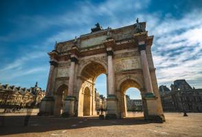 Davy AHOUA - STUDIO VISUALIZER